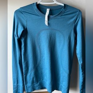 Lululemon Swiftly Relaxed Long Sleeve Shirt size 2